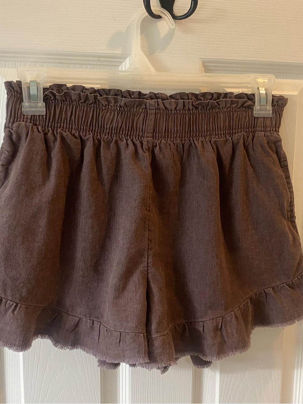 Aerie ruffle shorts